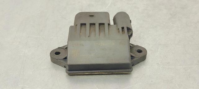 Relé de bujía de precalentamiento Mercedes S W221