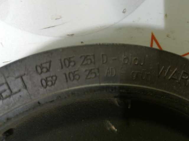 VAG 057105251D Polea de cigüeñal  en stock Valencia