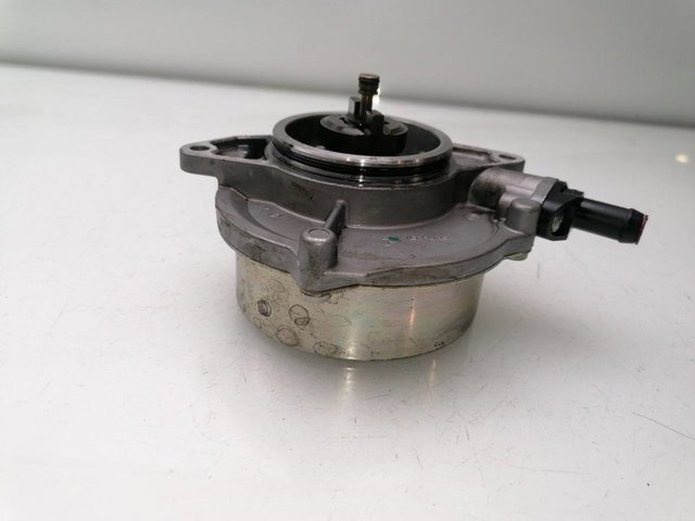 057145100AE Bomba de vacío  en stock Sabadell