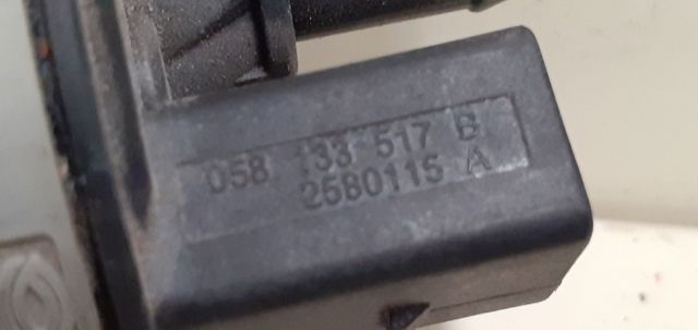 Válvula de ventilación de gases del tanque de combustible 058133517B VAG
