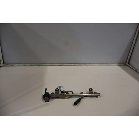058133681 VAG Rampa de combustible comprar Madrid