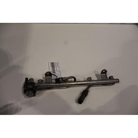 VAG 058133681 Rampa de combustible  comprar en Albacete