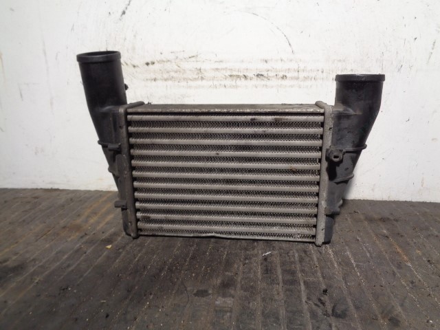 058145805A Intercooler  en stock Sabadell