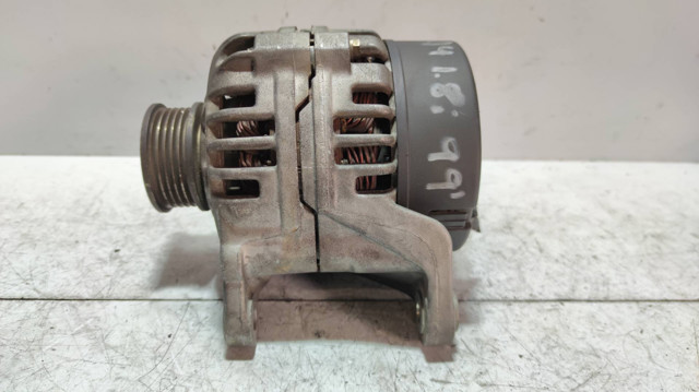 058903016A Alternador  en stock Sabadell