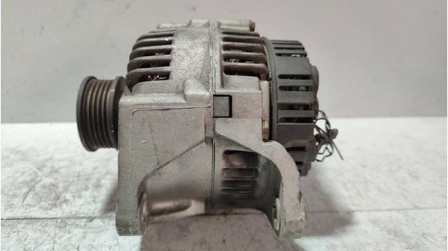 058903016B VAG Alternador  comprar en Oviedo