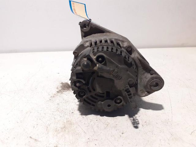 058903016B VAG Alternador  en stock Gandía