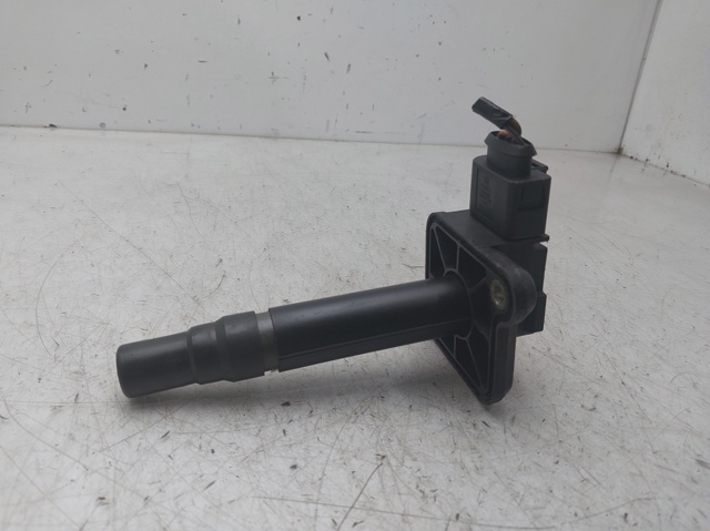 058905447C Terminal de bujía comprar Sevilla