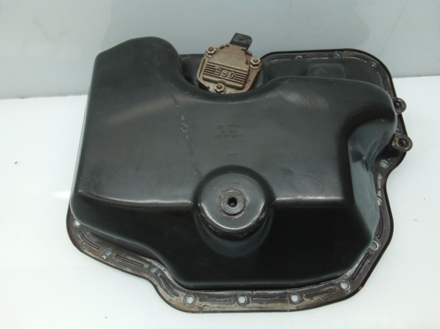 VAG 059103602F Cárter de aceite inferior  en stock Salamanca