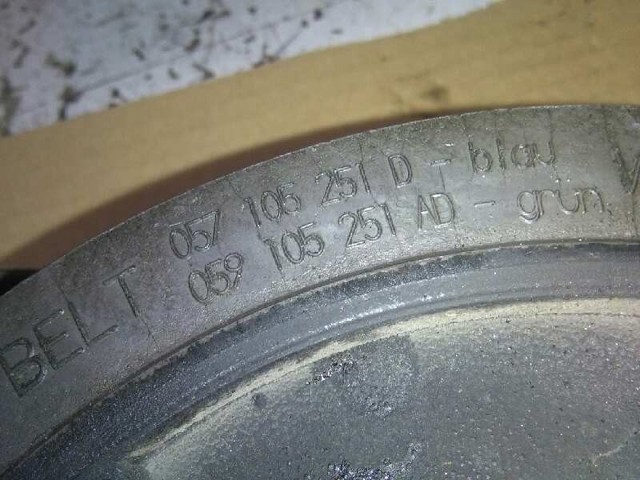 059105251AD Polea del cigüeñal  comprar en Pontevedra