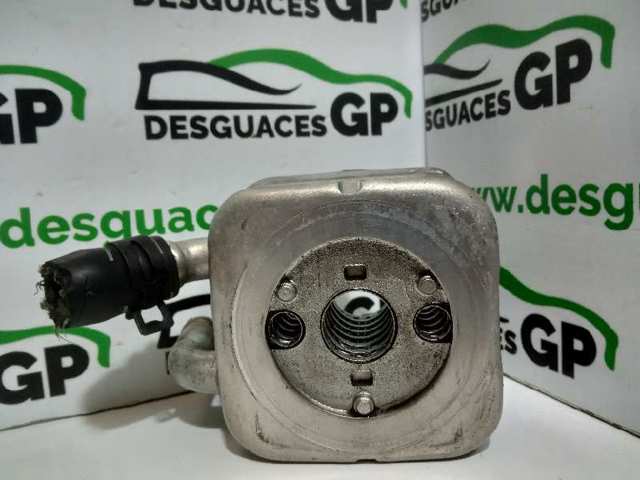 059117021C Radiador de aceite  comprar en Zaragoza