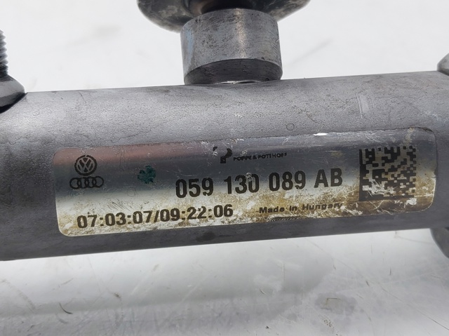 059130089AB VAG Rampa de combustible izquierda  comprar en Oviedo