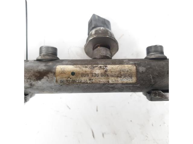 059130089AB VAG Rampa de combustible izquierda comprar Madrid
