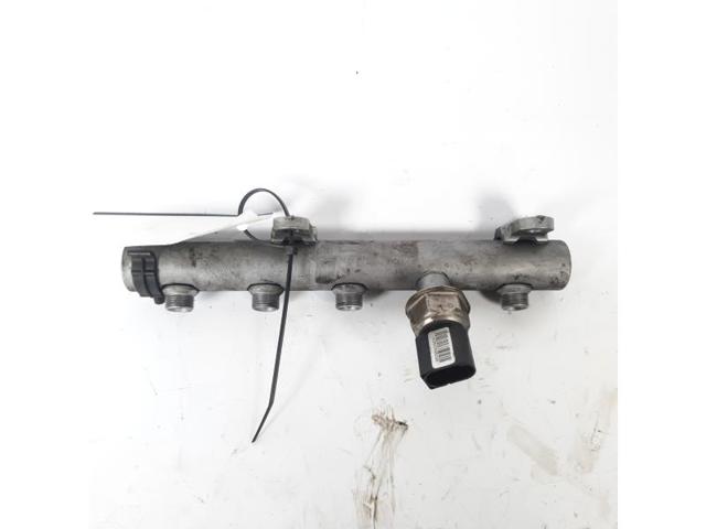 059130089AB Rampa de combustible izquierda  en stock Sabadell