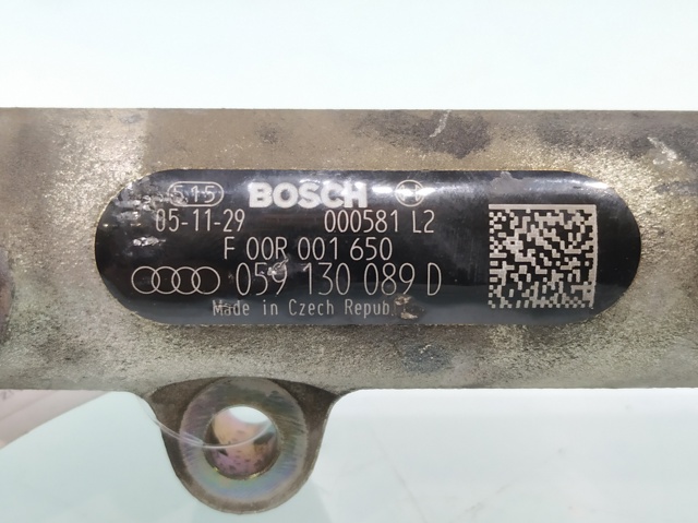 059130089D Rampa de combustible izquierda  comprar en Pontevedra