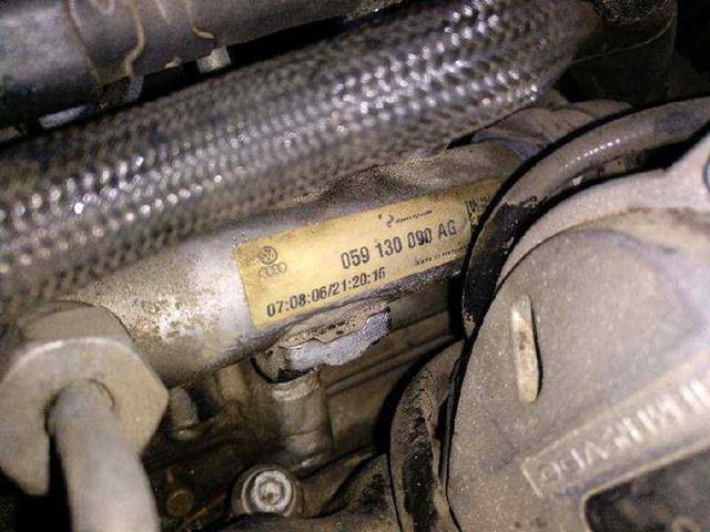 059130090AG Rampa de combustible derecha  comprar en Zaragoza