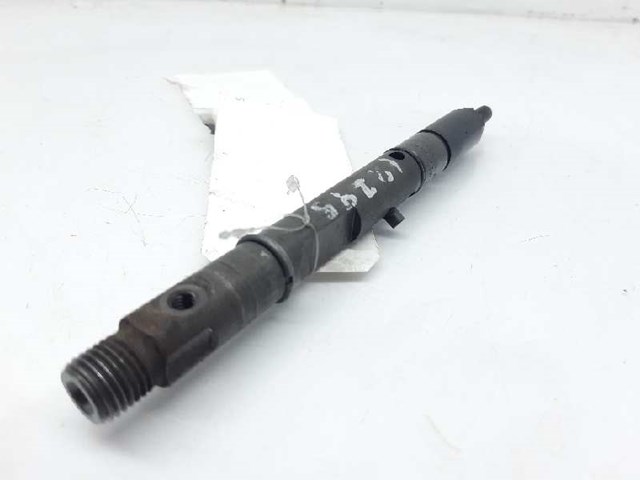 059130201A VAG Inyector de combustible  disponible Vigo