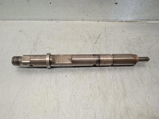 VAG 059130201A Inyector de combustible  disponible Valladolid