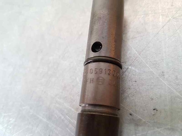059130201D VAG Inyector de combustible  comprar en Lleida