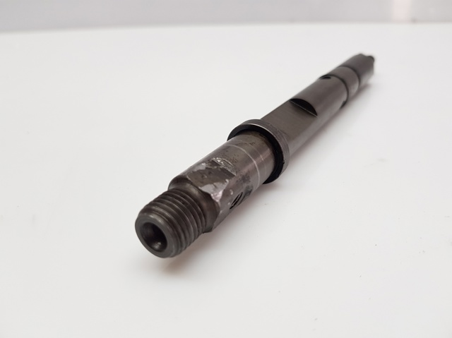 059130201D Inyector de combustible  disponible Málaga
