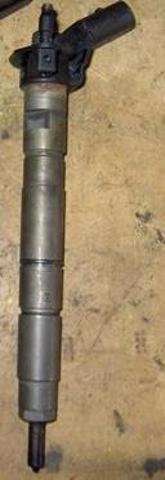 059130277AB VAG Inyector de combustible  disponible Alicante