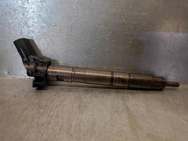 059130277Q VAG Inyector de combustible  disponible Vigo