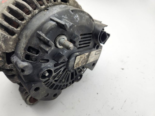 059903015R VAG Alternador  en stock Córdoba