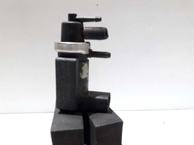 VAG 059906627B Válvula solenoide de control de presión de sobrealimentación  disponible España