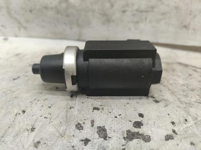 059906627B VAG Válvula solenoide de control de presión de sobrealimentación  disponible Ourense