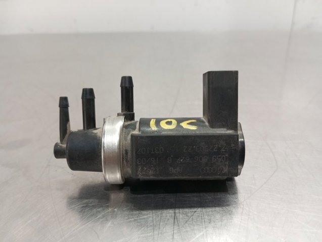 VAG 059906627B Válvula solenoide de control de presión de sobrealimentación  disponible Valladolid