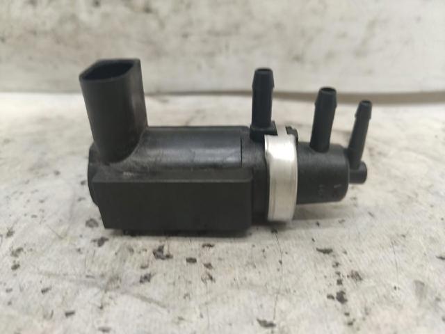 Transductor presión, turbocompresor  059906627B VAG