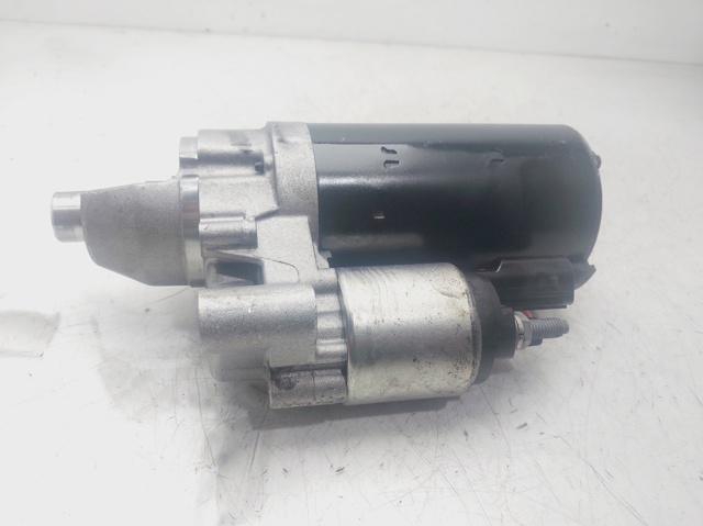 VAG 059911021D Motor de arranque  disponible Lugo