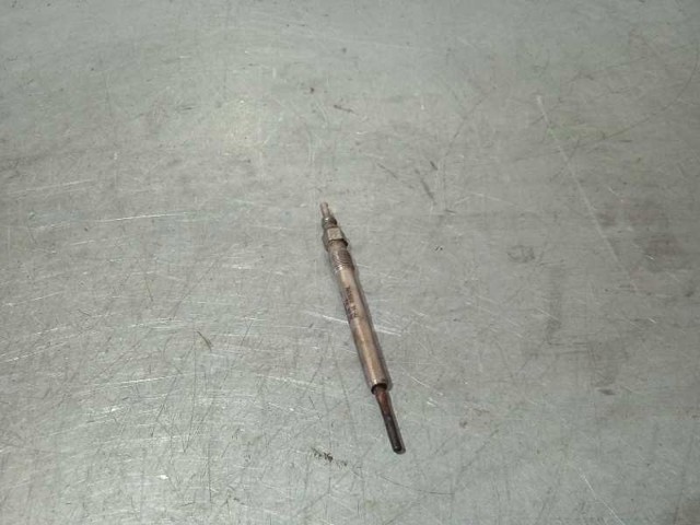 VAG 059963319E Bujía de precalentamiento  en stock Terrassa