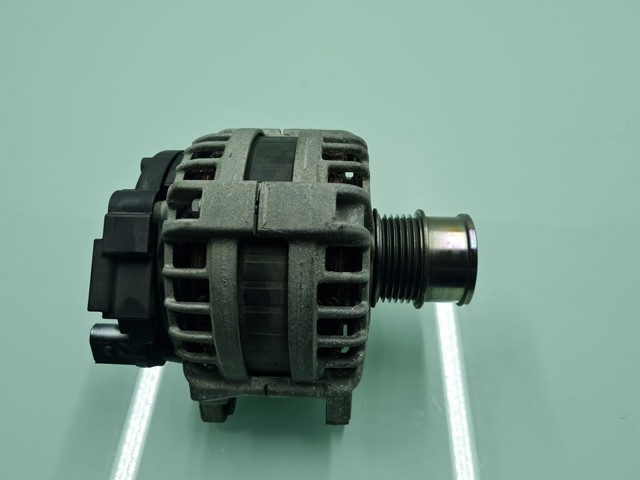 Generador para Volkswagen Jetta VII (BU3, BU4)