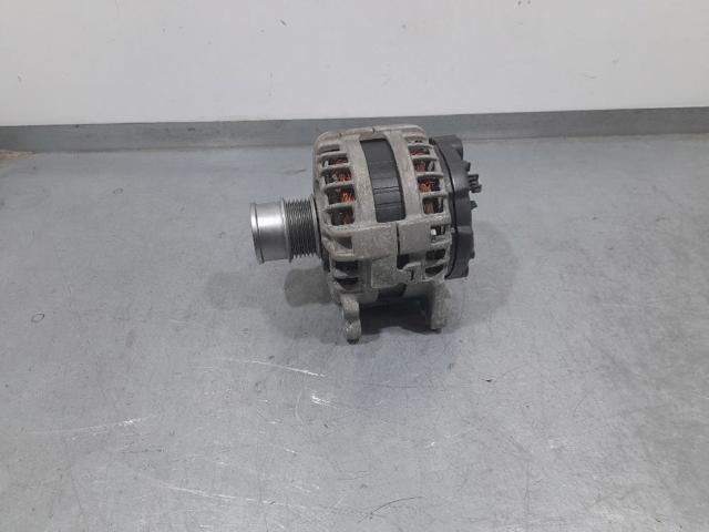 05E903026B Alternador  disponible Málaga