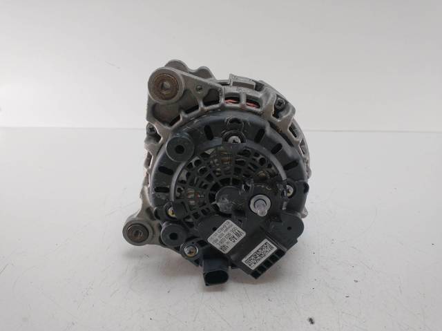 VAG 05E903026L Alternador  disponible España