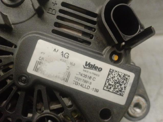 VAG 05E903026L Alternador  disponible Lugo