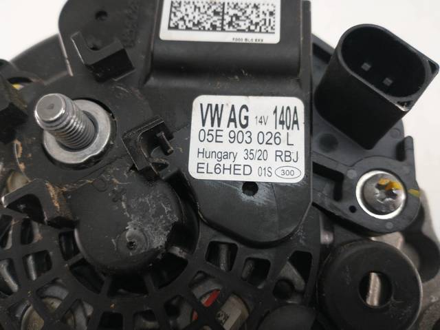 VAG 05E903026L Alternador  comprar en Albacete