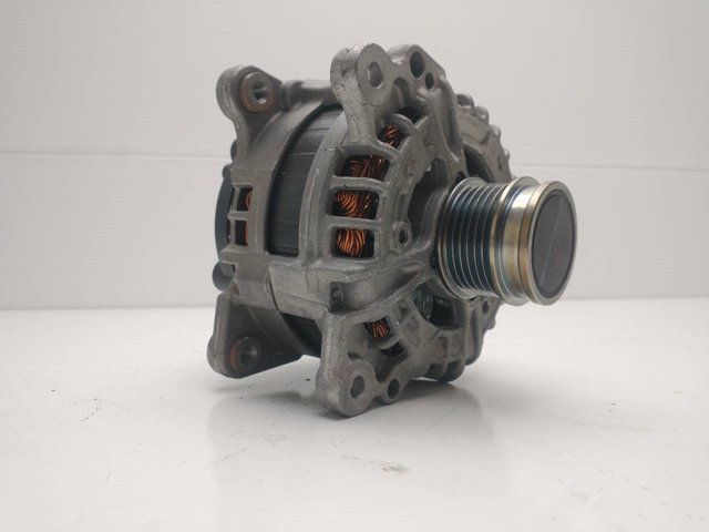 Alternador 05E903027A VAG