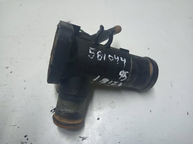 Brida de agua  068121133AE VAG