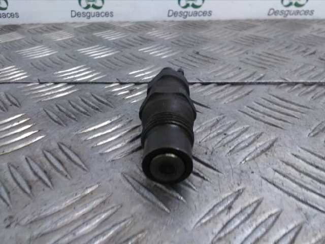 Inyector de combustible Volkswagen Golf 2 19E, 1G1
