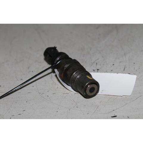 068130202 Inyector de combustible  disponible Utrera