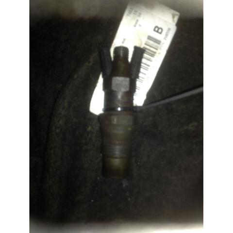 Inyector de combustible Volkswagen Golf 2 19E, 1G1