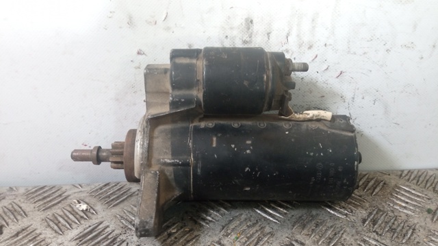 Burro de arranque  068911023 VAG
