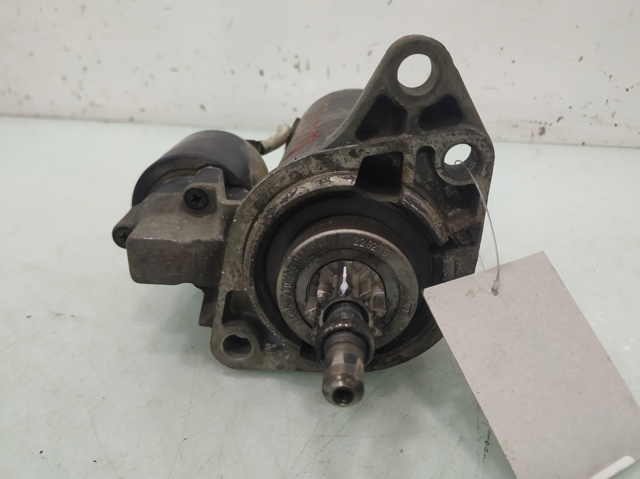 068911023G VAG Motor de arranque  disponible Alicante
