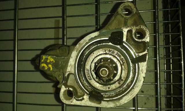068911023G Motor de arranque  disponible Burgos