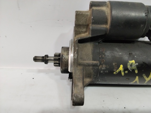VAG 068911023T Motor de arranque  en stock Terrassa