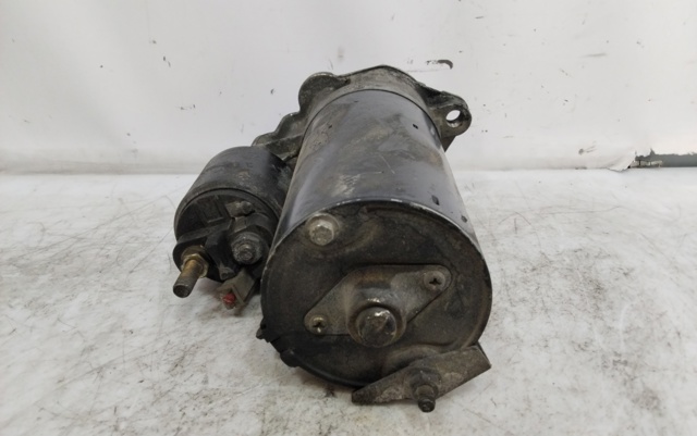 068911024C VAG Motor de arranque  disponible Ourense