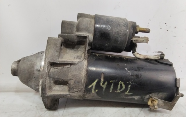 VAG 068911024C Motor de arranque  disponible España