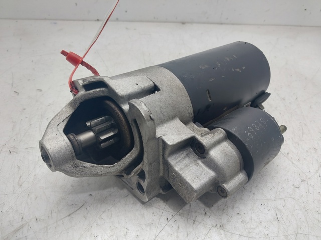 VAG 068911024G Motor de arranque  en stock Terrassa