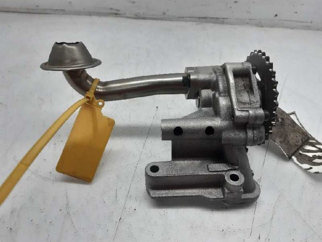 VAG 06A115105 Bomba De Aceite  en stock Valencia